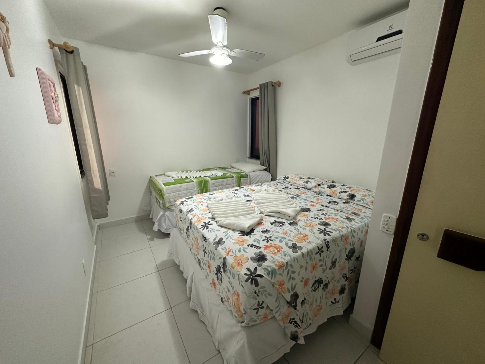 Flat Guarajuba 4 Quartos Terreo A Beira Mar - Pe Na Areia - Governanca Com Arrumadeira E Wi Fi Inclusos Camassari Εξωτερικό φωτογραφία