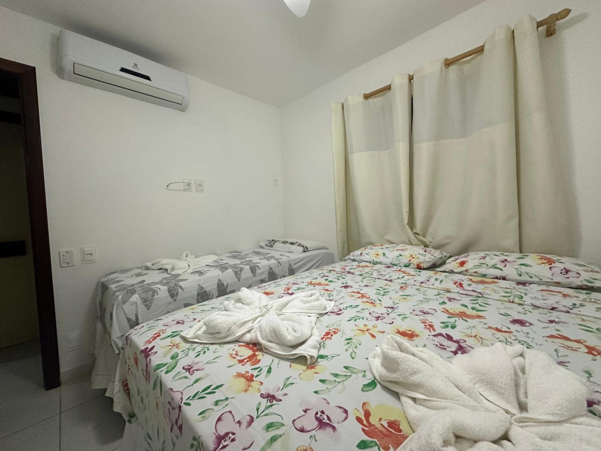 Flat Guarajuba 4 Quartos Terreo A Beira Mar - Pe Na Areia - Governanca Com Arrumadeira E Wi Fi Inclusos Camassari Εξωτερικό φωτογραφία