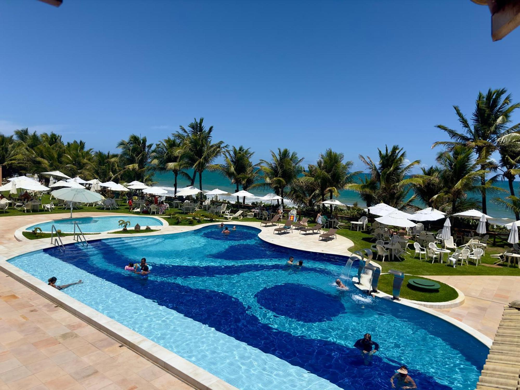Flat Guarajuba 4 Quartos Terreo A Beira Mar - Pe Na Areia - Governanca Com Arrumadeira E Wi Fi Inclusos Camassari Εξωτερικό φωτογραφία