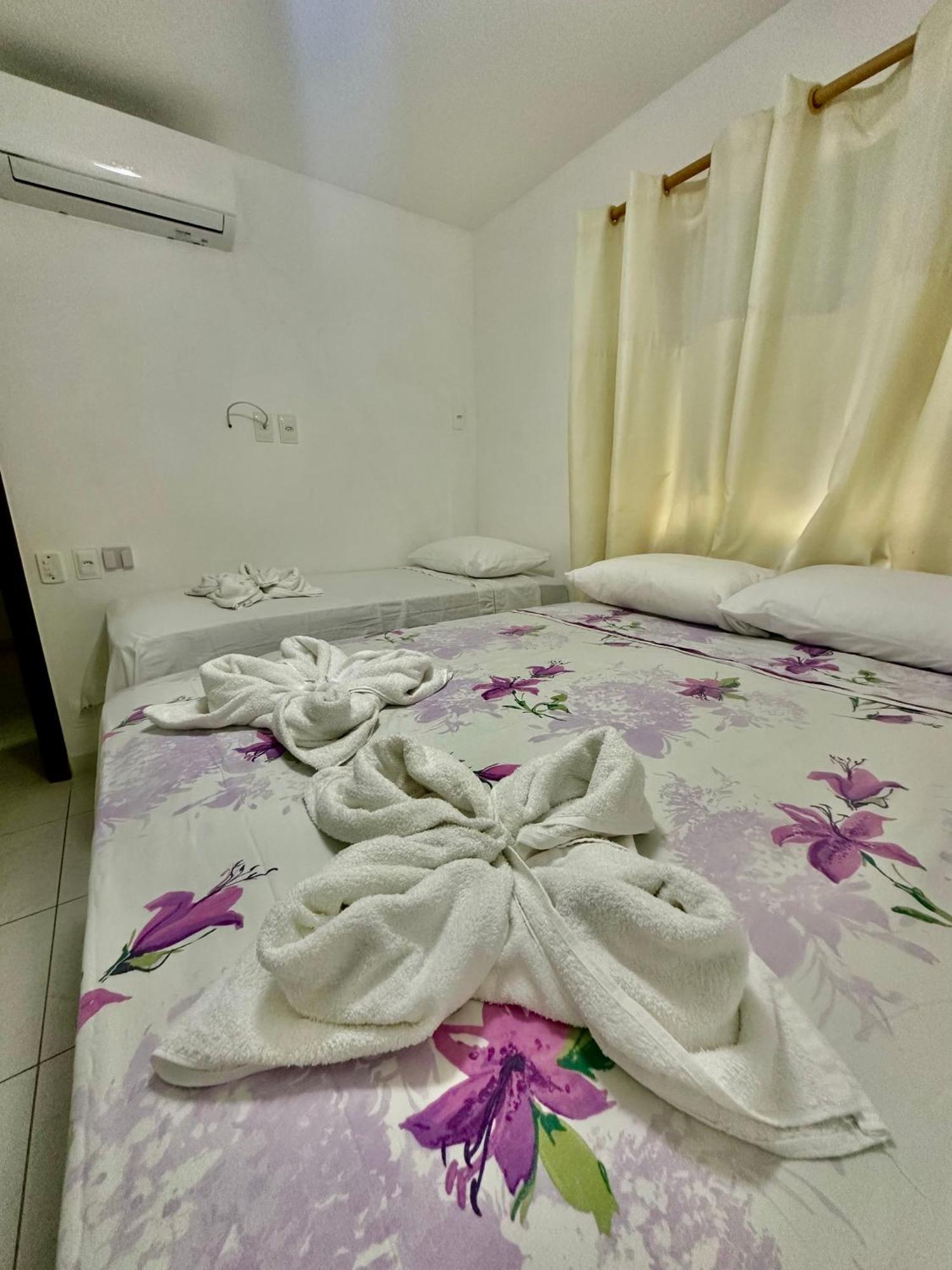 Flat Guarajuba 4 Quartos Terreo A Beira Mar - Pe Na Areia - Governanca Com Arrumadeira E Wi Fi Inclusos Camassari Εξωτερικό φωτογραφία