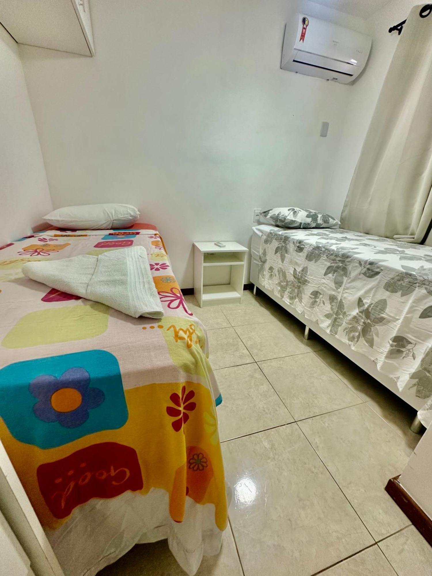 Flat Guarajuba 4 Quartos Terreo A Beira Mar - Pe Na Areia - Governanca Com Arrumadeira E Wi Fi Inclusos Camassari Εξωτερικό φωτογραφία