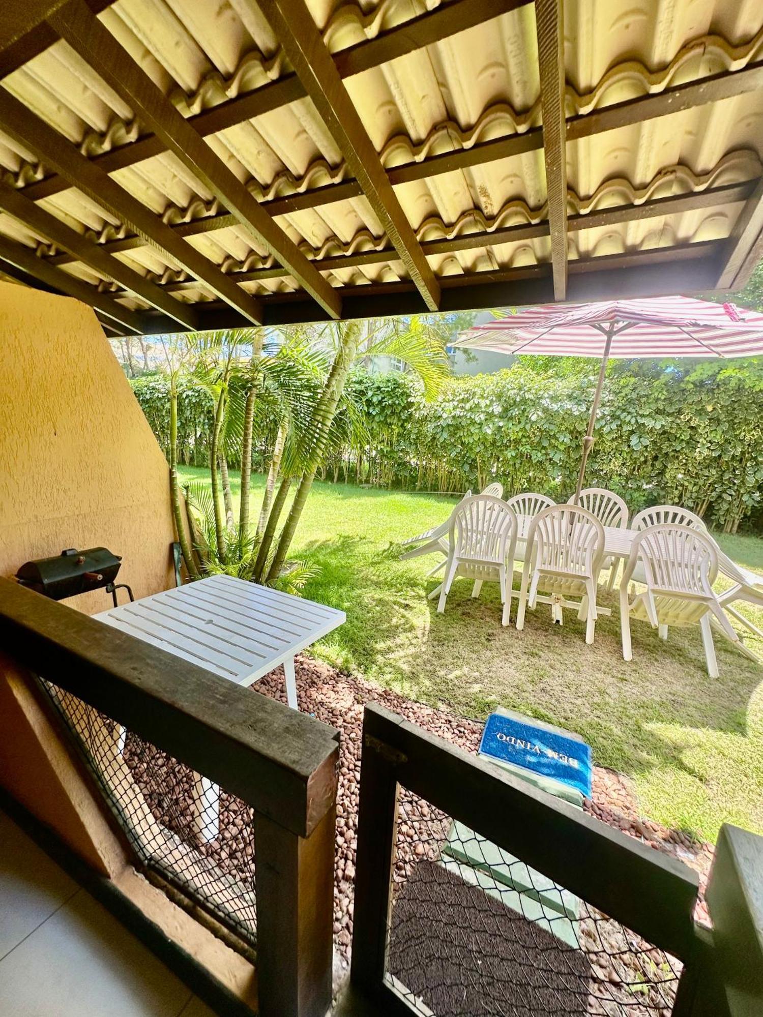 Flat Guarajuba 4 Quartos Terreo A Beira Mar - Pe Na Areia - Governanca Com Arrumadeira E Wi Fi Inclusos Camassari Εξωτερικό φωτογραφία