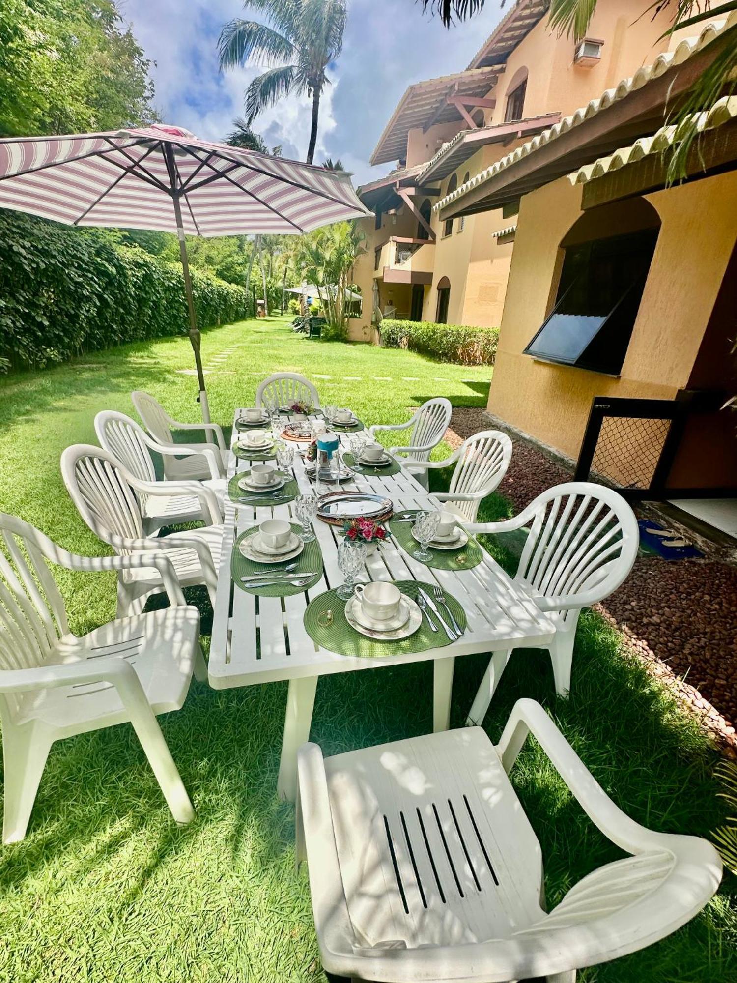 Flat Guarajuba 4 Quartos Terreo A Beira Mar - Pe Na Areia - Governanca Com Arrumadeira E Wi Fi Inclusos Camassari Εξωτερικό φωτογραφία